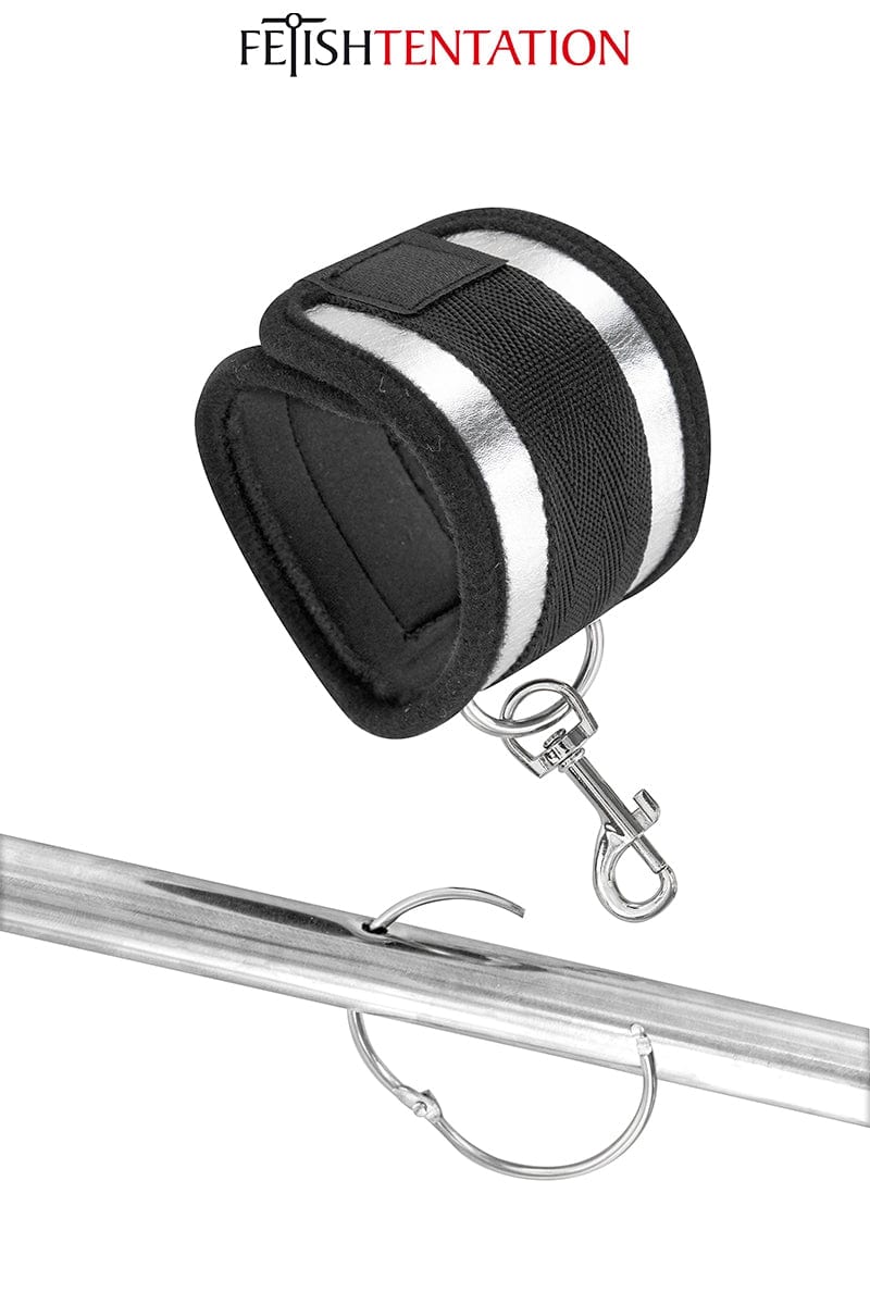 Barre de soumission 4 menottes en métal ajustables unisexe - Fetish Tentation