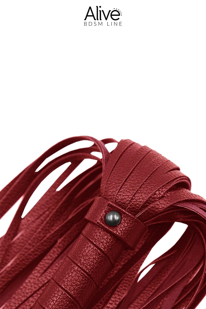 Fouet rouge bdsm 40 lanières simili cuir accessoire sm - Alive
