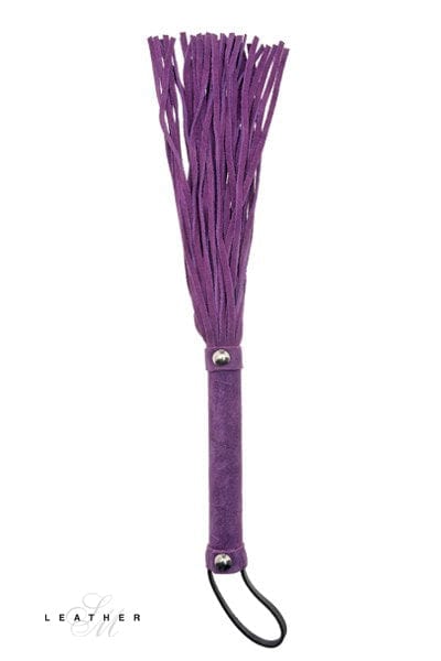 Petit martinet en daim avec 40 lanières violettes de 25cm extra douces - Leather SM